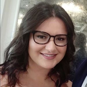 Meet your Posher, Neda